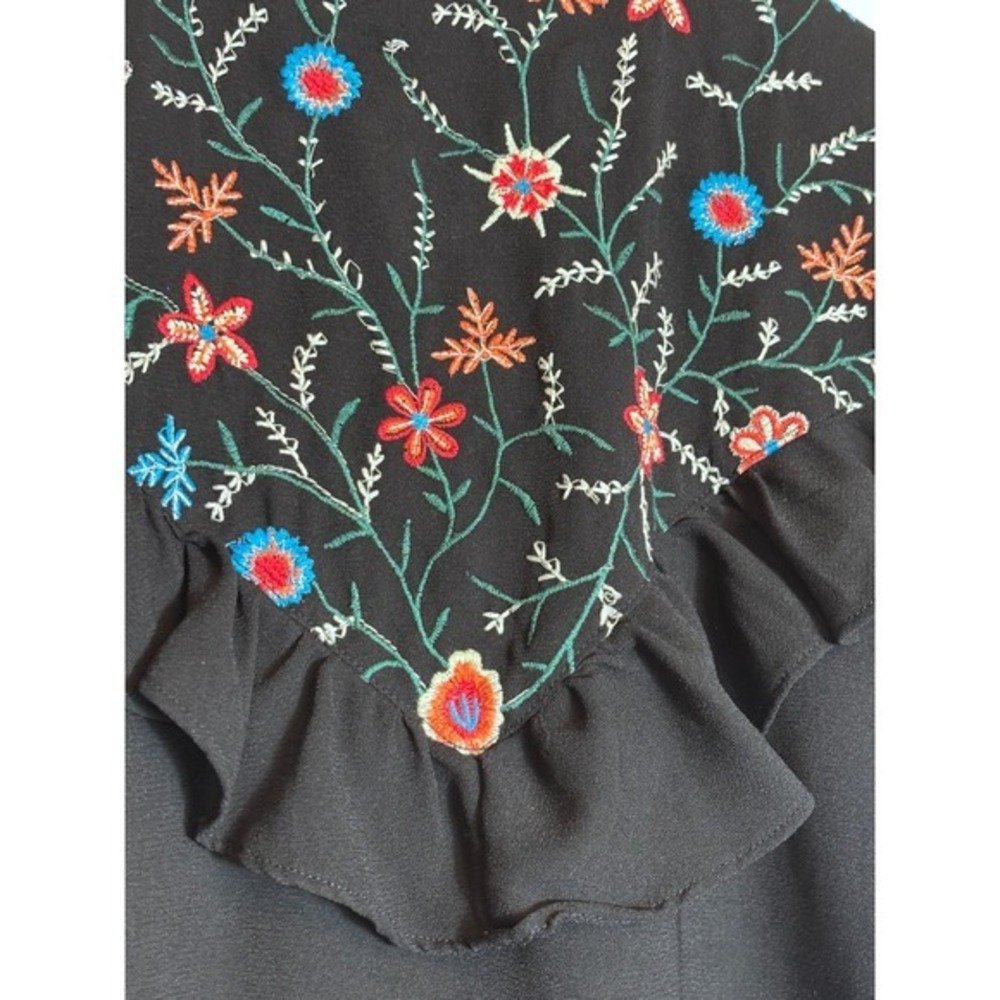 Zara TRF Black Embroidered Floral Ruffle Bomber Jacket Womens Medium Zip Up Boho - Picture 6 of 7